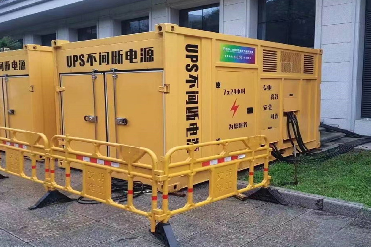 通许发电机租赁施工现场